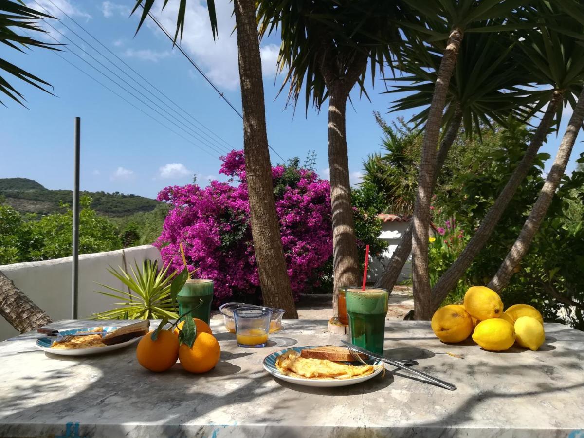 Lemon Tree Cottage Finikounda Exterior foto