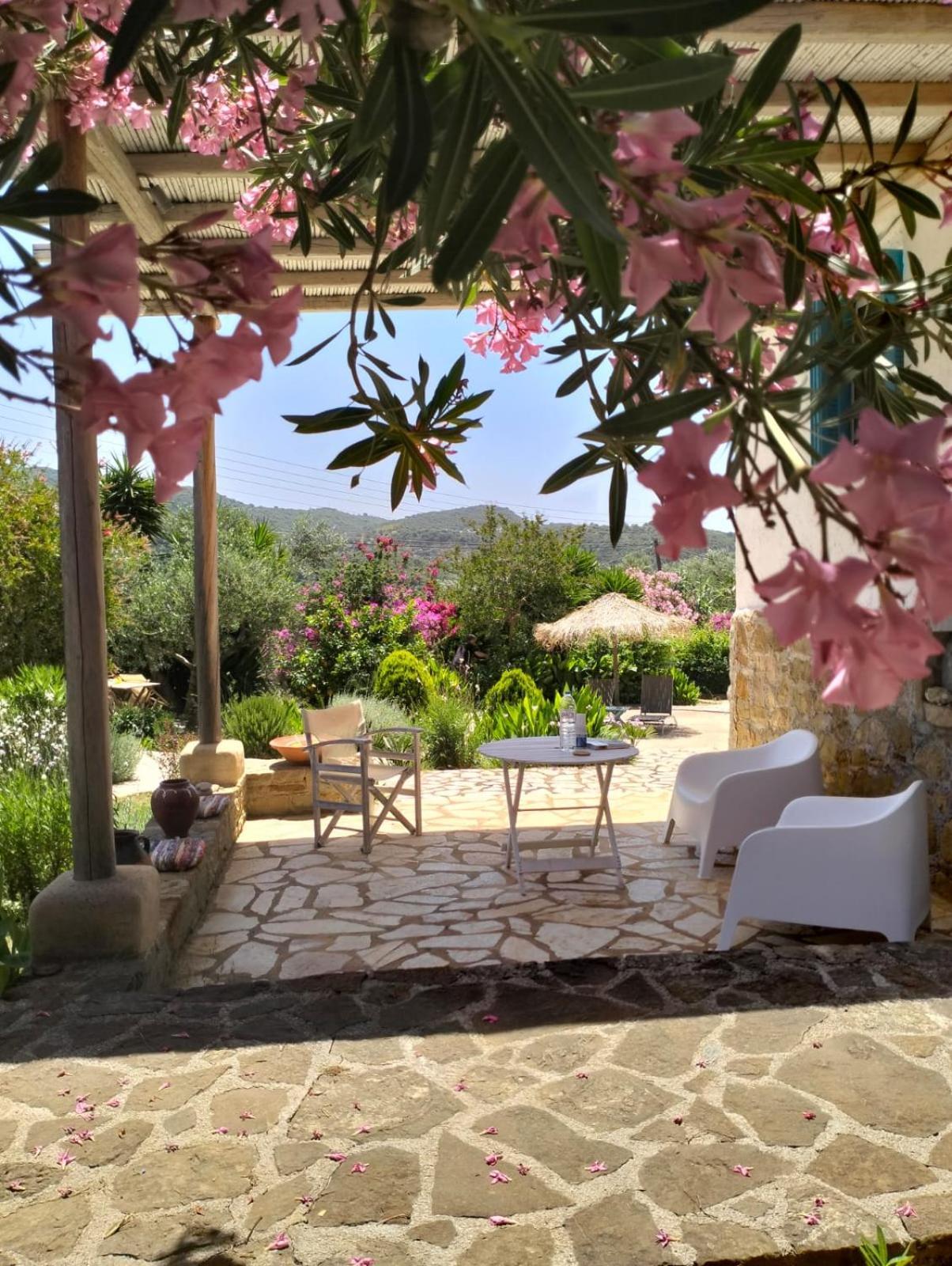 Lemon Tree Cottage Finikounda Exterior foto
